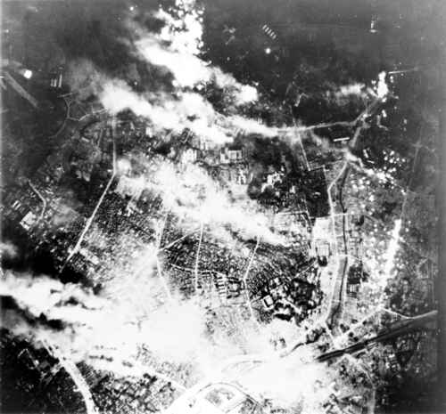 Firebombing of Tokyo in wwii